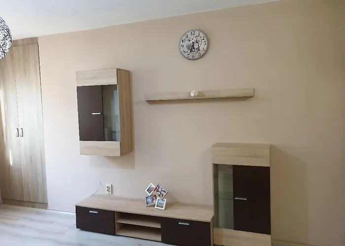 Apartamento уютнен лагера *