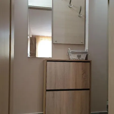 уютнен лагера