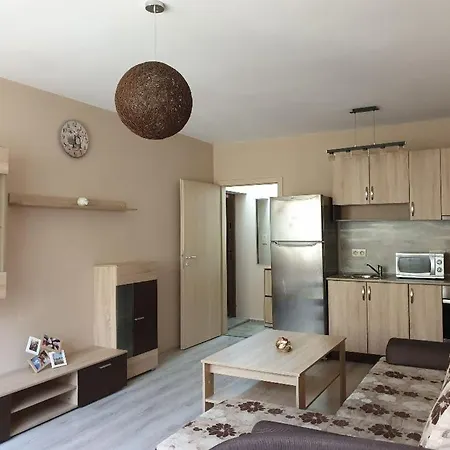 уютнен лагера ソフィア